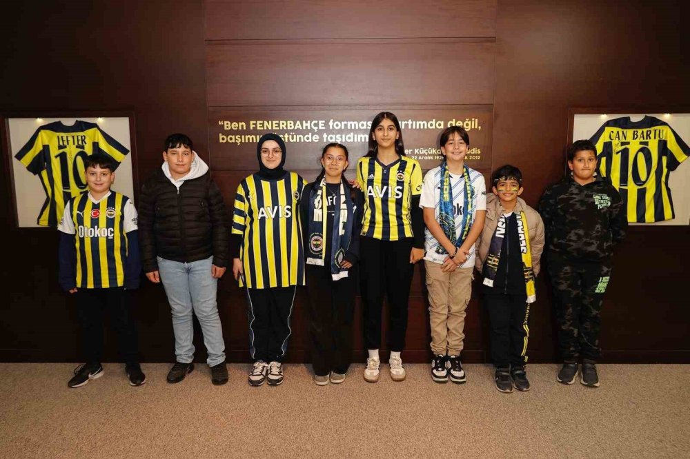 ACUN ILICALI, ÇOCUKLARIN DİLEKLERİNİ GERÇEKLEŞTİRDİ