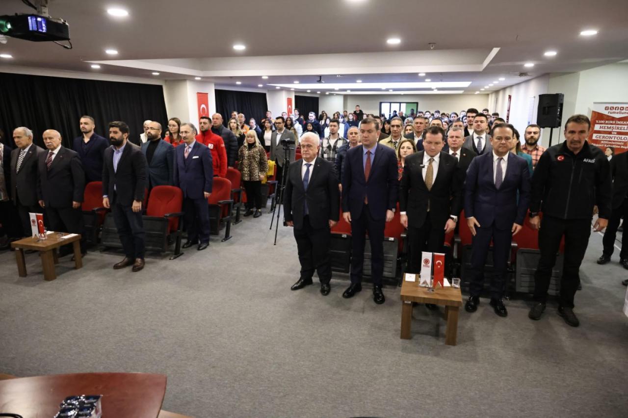 sazgny61tkrdmvfzp09qr824.jpg