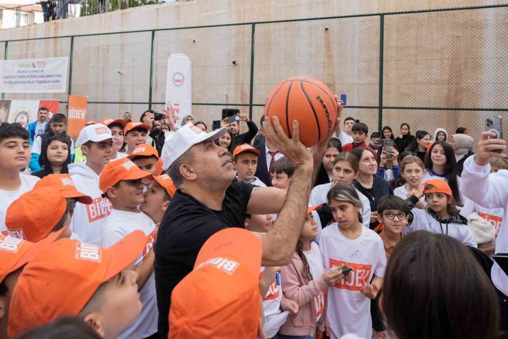 BİDEV, 10. BASKETBOL SAHASINI ADIYAMAN’DA AÇTI