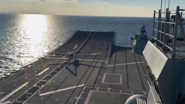 BAYRAKTAR TB3 SİHA, TCG ANADOLU’DAN UÇUŞ TESTİNİ BAŞARIYLA TAMAMLANDI