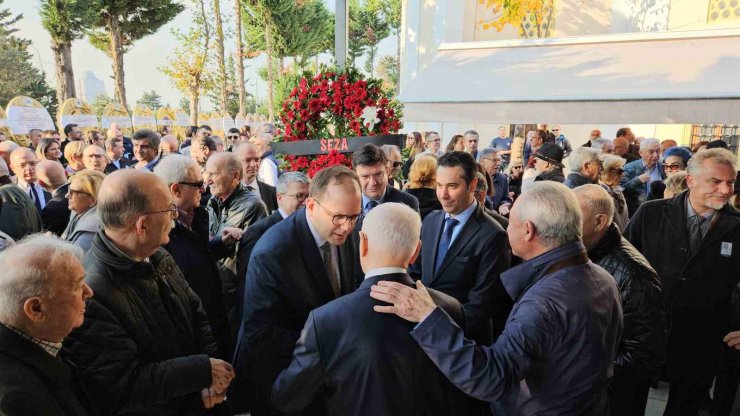 KARACİĞER NAKLİ YAPAN İLK TÜRK DOKTOR PROF. DR. MÜNCİ KALAYOĞLU SON YOLCULUĞUNA UĞURLANDI