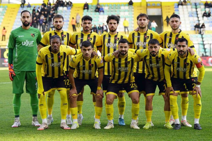 TRENDYOL SÜPER LİG: İSTANBULSPOR: 4 - IĞDIR FK: 0