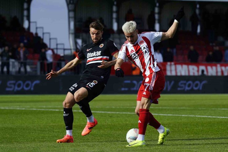TRENDYOL 1. LİG: ÜMRANİYESPOR: 3 - GENÇLERBİRLİĞİ: 3