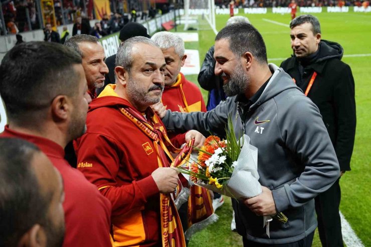 TRENDYOL SÜPER LİG: GALATASARAY: 0 - EYÜPSPOR: 1 (MAÇ DEVAM EDİYOR)