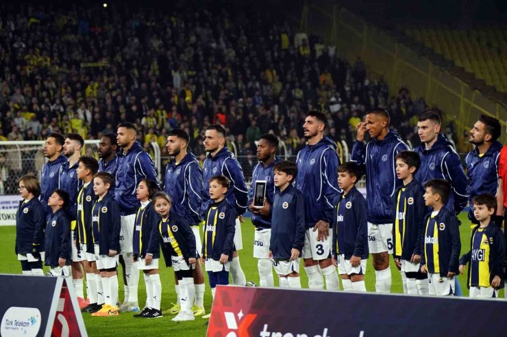 JOSE MOURİNHO’DAN GAZİANTEP FK MAÇINDA 5 DEĞİŞİKLİK
