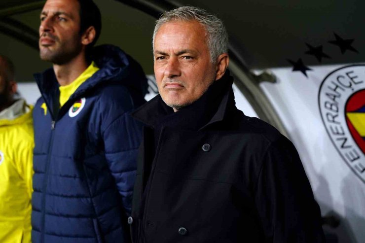 JOSE MOURİNHO’DAN GAZİANTEP FK MAÇINDA 5 DEĞİŞİKLİK
