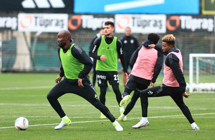 BEŞİKTAŞ’TA, FENERBAHÇE DERBİSİNİN HAZIRLIKLARI SÜRDÜ