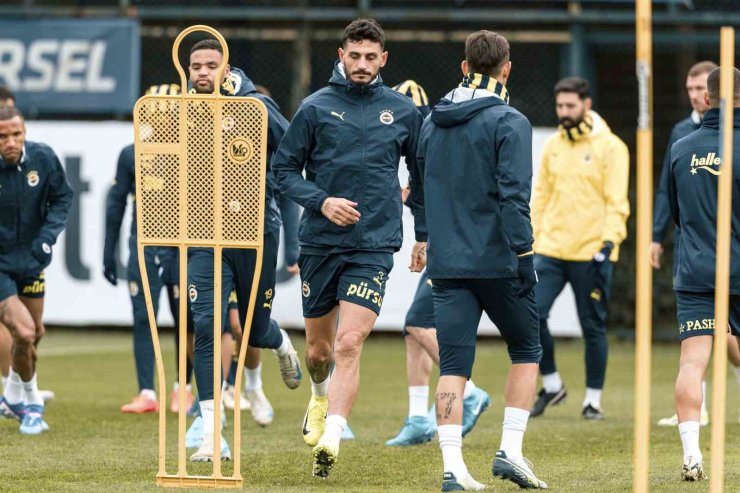 FENERBAHÇE, BEŞİKTAŞ DERBİSİNİN HAZIRLIKLARINA DEVAM ETTİ