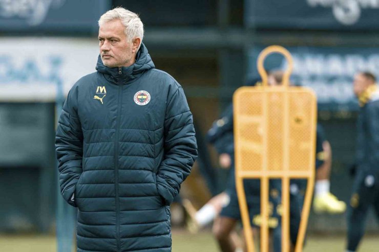FENERBAHÇE, BEŞİKTAŞ DERBİSİNİN HAZIRLIKLARINA DEVAM ETTİ