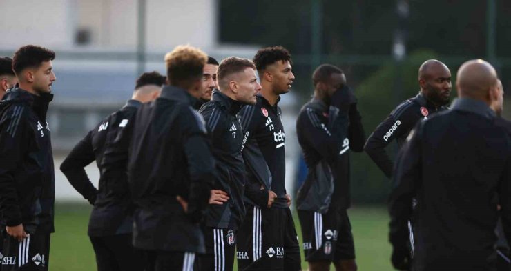 BEŞİKTAŞ, FENERBAHÇE MAÇI HAZIRLIKLARINI TAMAMLADI