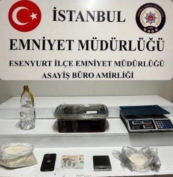 ESENYURT’TA BİRÇOK NOKTADA GENEL ASAYİŞ UYGULAMASI YAPILDI