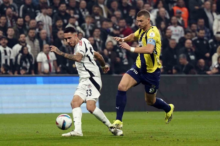 TRENDYOL SÜPER LİG: BEŞİKTAŞ: 0 - FENERBAHÇE: 0 (İLK YARI)