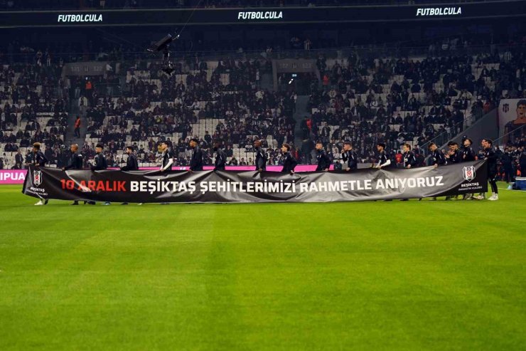 TRENDYOL SÜPER LİG: BEŞİKTAŞ: 0 - FENERBAHÇE: 0 (MAÇ DEVAM EDİYOR)