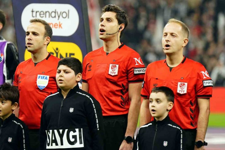 TRENDYOL SÜPER LİG: BEŞİKTAŞ: 0 - FENERBAHÇE: 0 (MAÇ DEVAM EDİYOR)