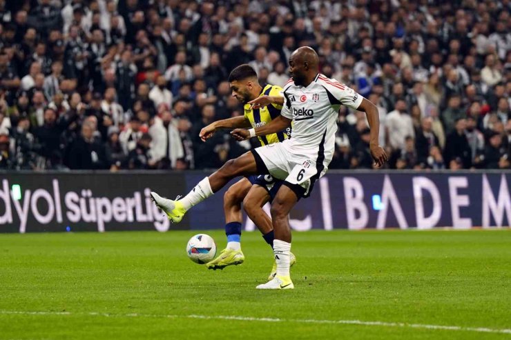 TRENDYOL SÜPER LİG: BEŞİKTAŞ: 0 - FENERBAHÇE: 0 (MAÇ DEVAM EDİYOR)
