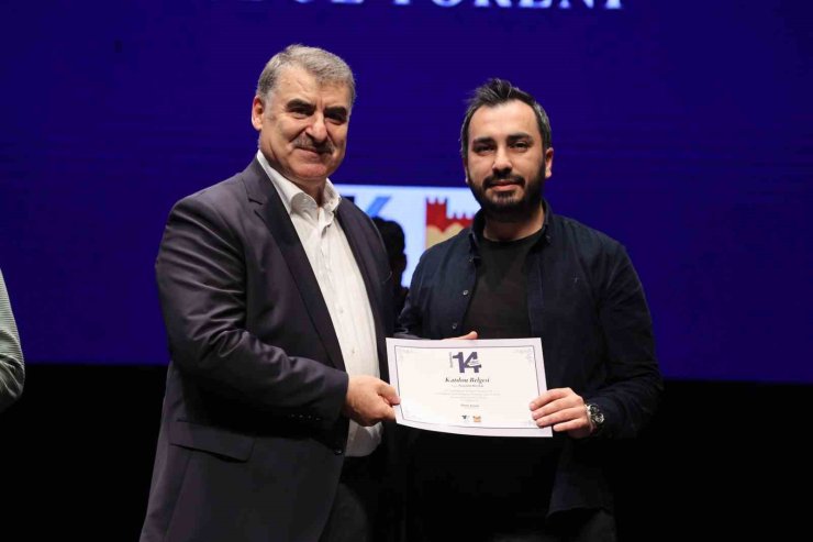 ZEYTİNBURNU’NDA 14. FOTOĞRAF YARIŞMASI’NIN KAZANANLARI ÖDÜLLERİNİ ALDI