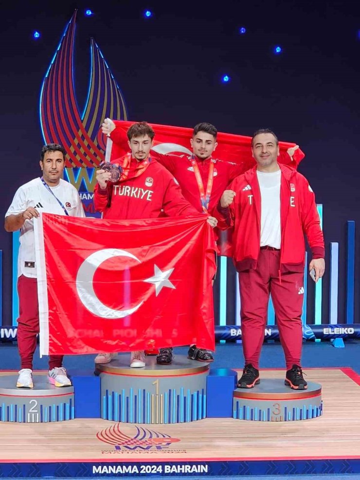 DÜNYA HALTER ŞAMPİYONASI’NDA 3 MADALYA