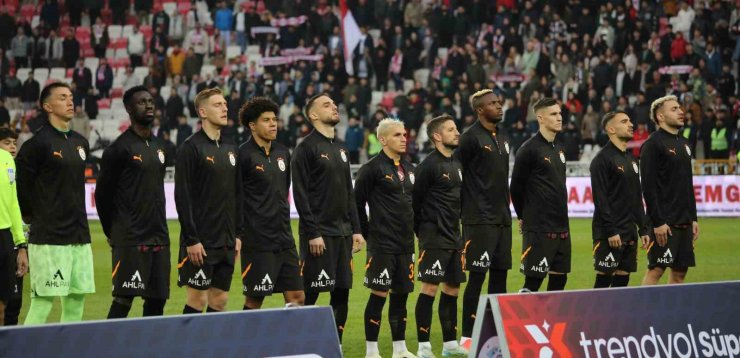 GALATASARAY, SİVAS’TA FARKI 6’YA ÇIKARDI