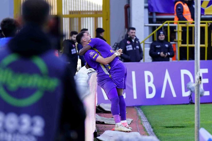 TRENDYOL SÜPER LİG: EYÜPSPOR: 3 - SAMSUNSPOR: 0 (MAÇ SONUCU)