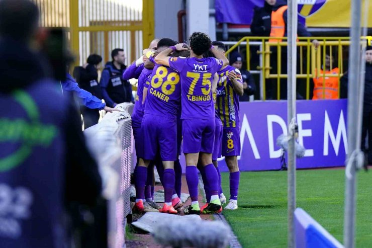 TRENDYOL SÜPER LİG: EYÜPSPOR: 3 - SAMSUNSPOR: 0 (MAÇ SONUCU)