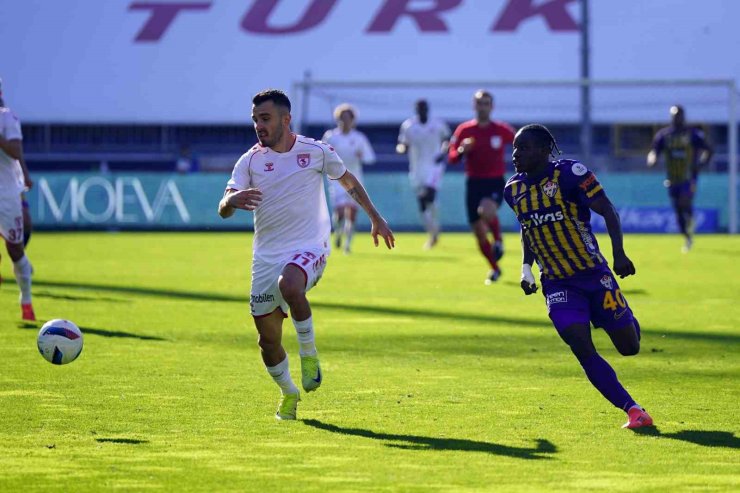 TRENDYOL SÜPER LİG: EYÜPSPOR: 0 - SAMSUNSPOR: 0 (İLK YARI)