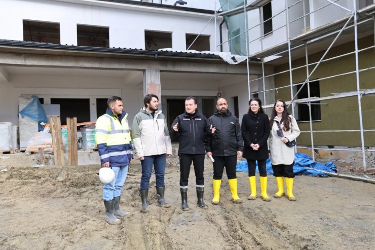 SİLİVRİ BELEDİYE BAŞKANI BORA BALCIOĞLU, YAPIMI DEVAM EDEN HUZUREVİ PROJESİNİ İNCELEDİ
