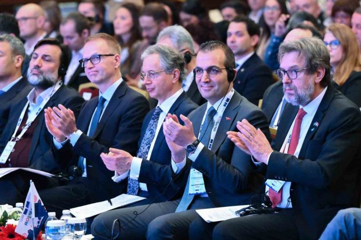 ŞİŞLİ BELEDİYESİ 7 ÜLKENİN KATILDIĞI ROMACTED II KONFERANSINA EV SAHİPLİĞİ YAPTI