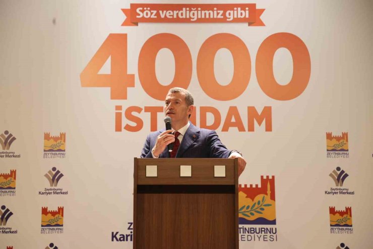 ZEYTİNBURNU KARİYER MERKEZİ’NDEN 4.000’İNCİ İSTİHDAM