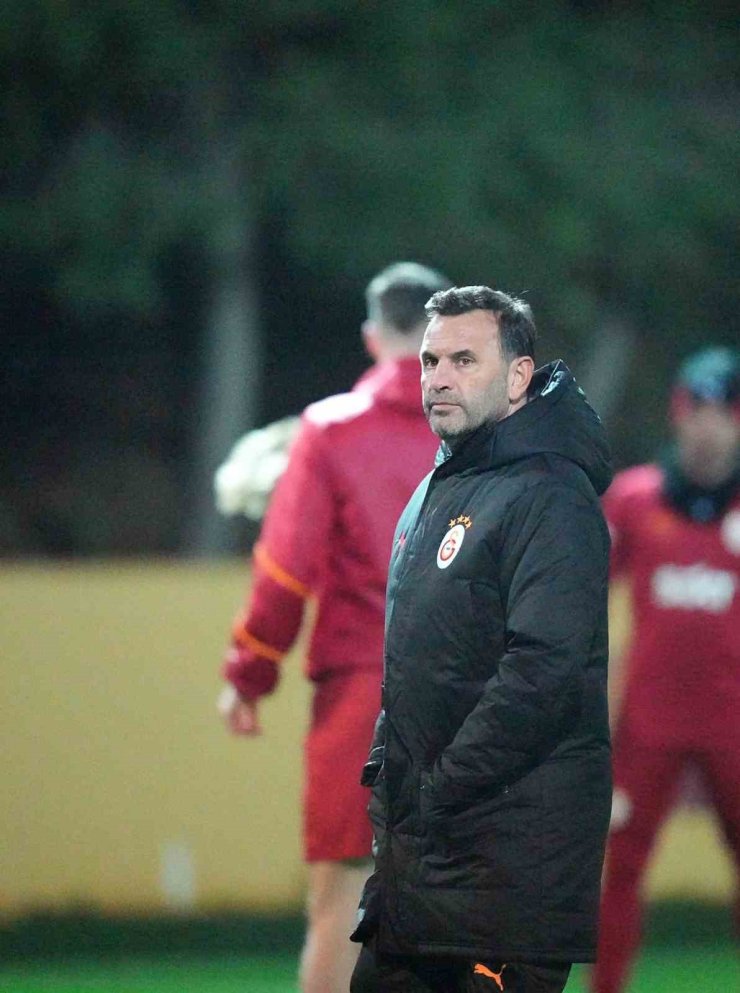 GALATASARAY, TRABZONSPOR MAÇI HAZIRLIKLARINA BAŞLADI