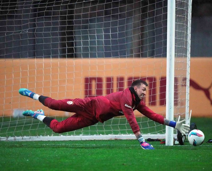 GALATASARAY, TRABZONSPOR MAÇI HAZIRLIKLARINI TAMAMLADI