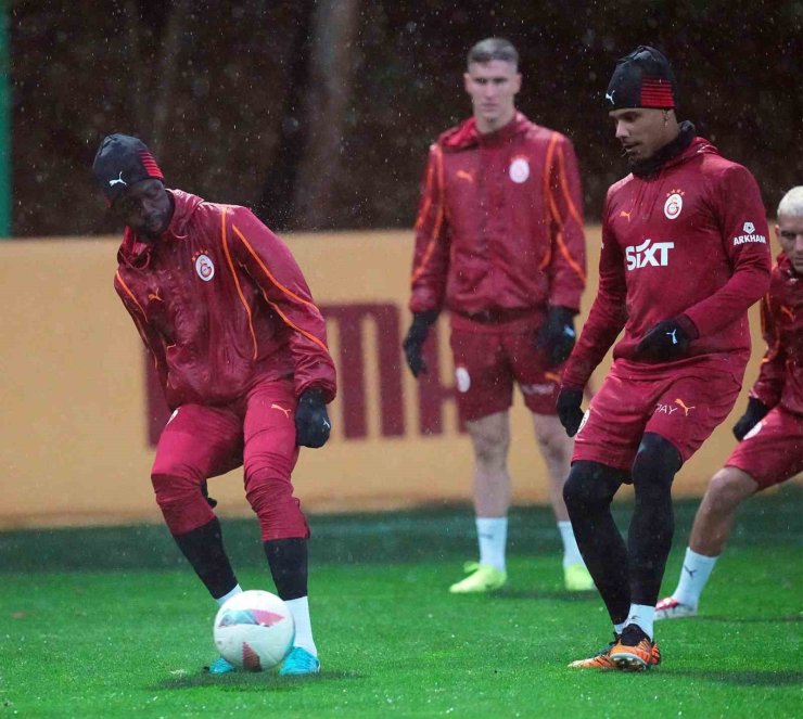 GALATASARAY, TRABZONSPOR MAÇI HAZIRLIKLARINI TAMAMLADI