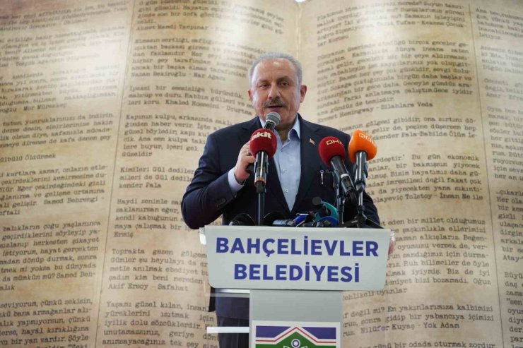 BAHÇELİEVLER’DE 3. ULUSAL KİTAP FUARI ZİYARETÇİLERE KAPILARINI AÇTI