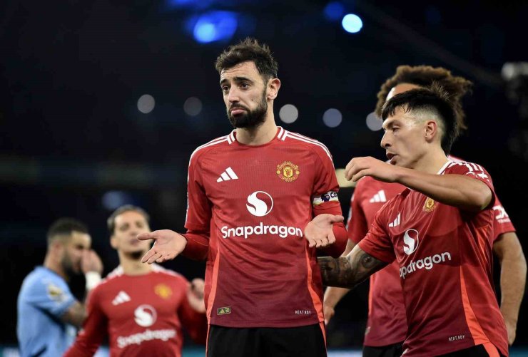 MANCHESTER DERBİSİ UNİTED’IN