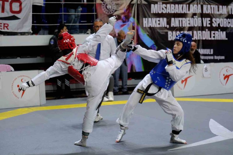 TÜRKİYE GENÇLER TAEKWONDO ŞAMPİYONASI SONA ERDİ