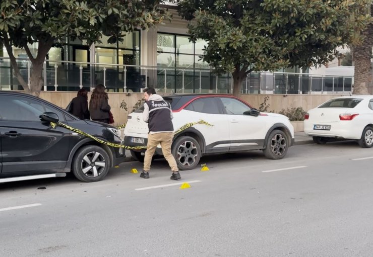 AVCILAR’DA GELİN VE DAMADA SİLAHLI SALDIRI: 1 YARALI