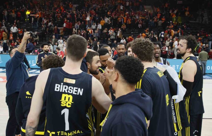 POTA DERBİSİ FENERBAHÇE’NİN