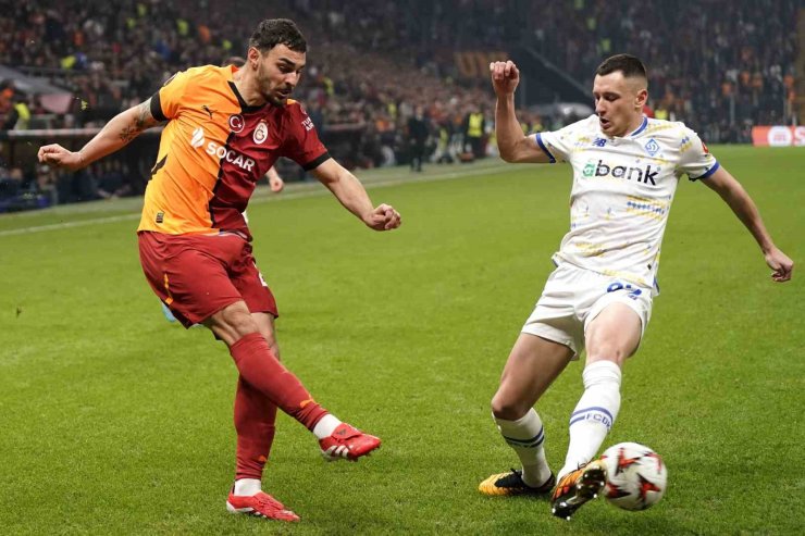 UEFA AVRUPA LİGİ: GALATASARAY: 2 - DİNAMO KİEV: 1 (İLK YARI)