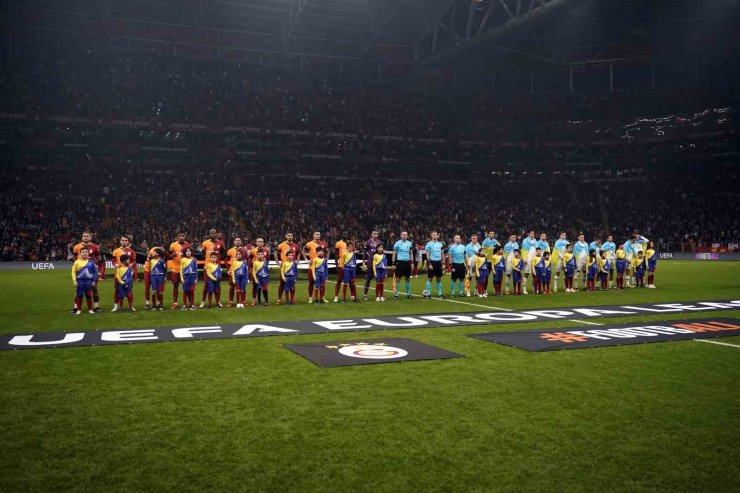 UEFA AVRUPA LİGİ: GALATASARAY: 1 - DİNAMO KİEV: 0 (MAÇ DEVAM EDİYOR)