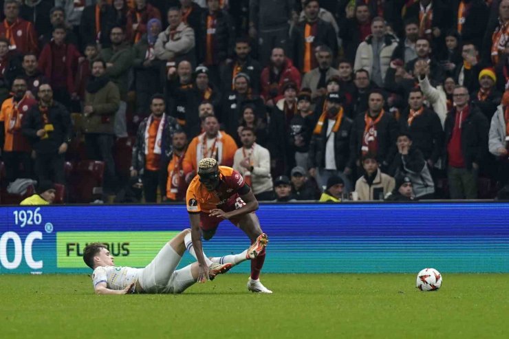 UEFA AVRUPA LİGİ: GALATASARAY: 1 - DİNAMO KİEV: 0 (MAÇ DEVAM EDİYOR)