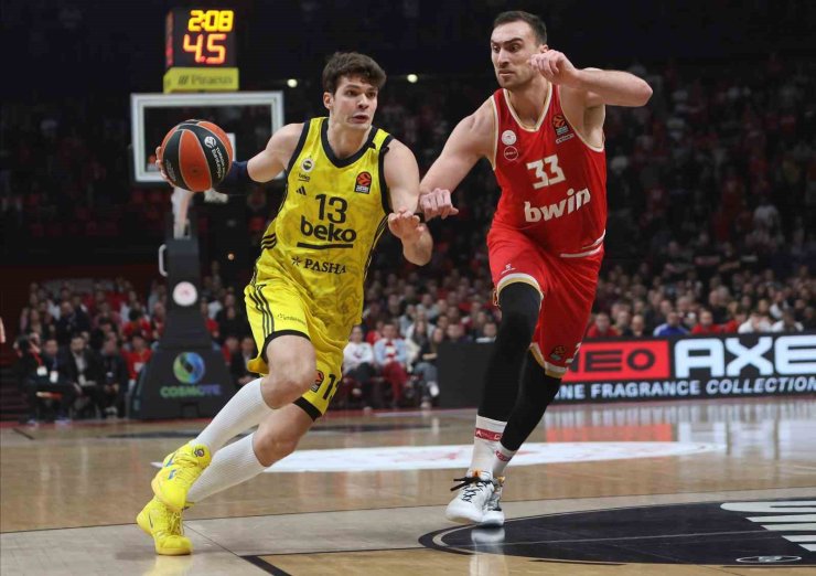 FENERBAHÇE BEKO, OLYMPİAKOS’U DEVİRDİ SERİYİ 5 MAÇA ÇIKARDI
