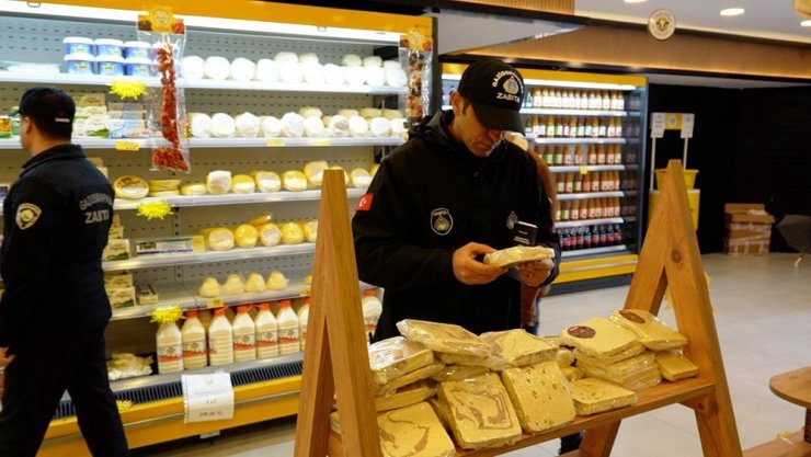 GAZİOSMANPAŞA’DA MARKET DENETİMLERİYLE TÜKETİCİNİN HAKKI KORUMA ALTINDA