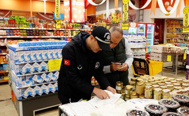 GAZİOSMANPAŞA’DA MARKET DENETİMLERİYLE TÜKETİCİNİN HAKKI KORUMA ALTINDA