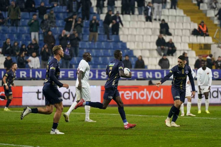 SÜPER LİG’İN 21. HAFTASINDA 42 GOL ATILDI