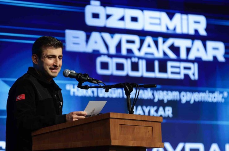ÖZDEMİR BAYRAKTAR ÖDÜLLERİ SAHİPLERİNİ BULDU