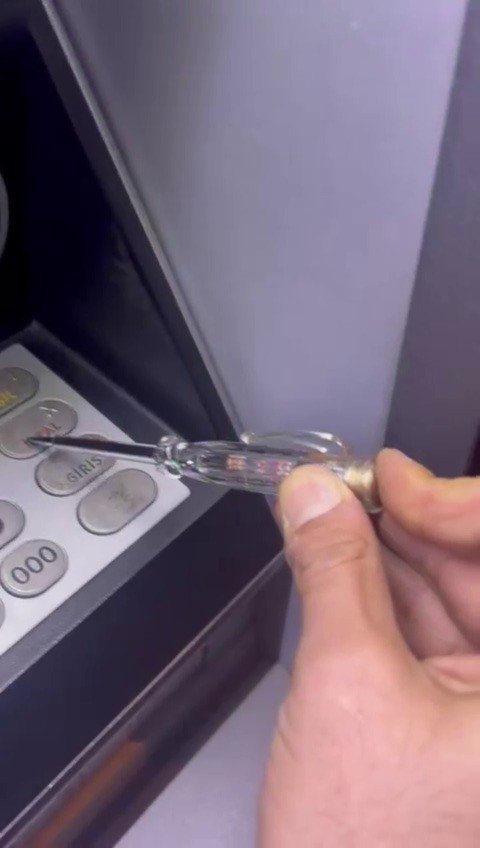 KARTAL’DA ATM’DE ELEKTRİK KAÇAĞI İDDİASI