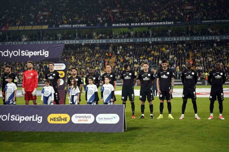 TRENDYOL SÜPER LİG: FENERBAHÇE: 0 - ÇAYKUR RİZESPOR: 2 (MAÇ DEVAM EDİYOR)