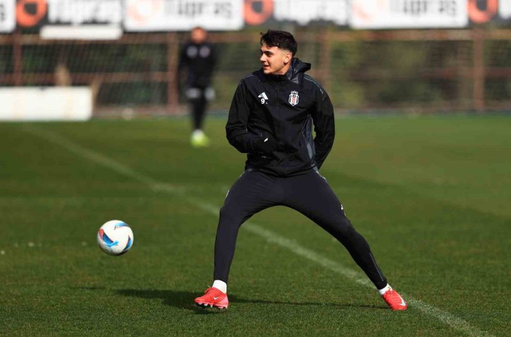 BEŞİKTAŞ, SİVASSPOR MAÇININ HAZIRLIKLARINI SÜRDÜRDÜ