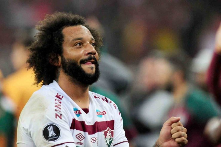 MARCELO, YEŞİL SAHALARA VEDA ETTİ