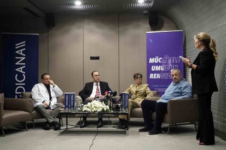 DRİES MERTENS İLE BERKAN KUTLU, ’BİZ BİRLİKTE GÜÇLÜYÜZ’ ETKİNLİĞİNE KATILDI