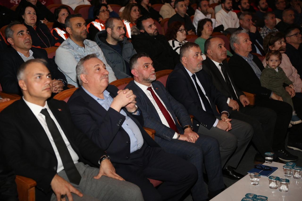 uzbwpifdIboevxpn0lohmx14.jpg